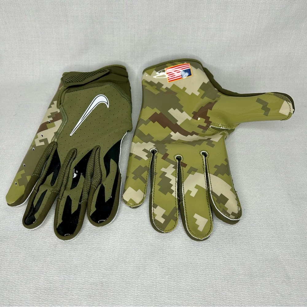 Nike NFL VaporJet 6.0 Football Receiver Gloves STS Salute To Service Edition 2XL